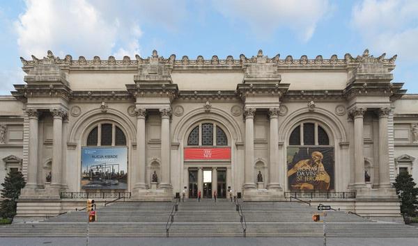 Installation view of The Seated I, II, III, and IV, 2019 for The Facade Commission: Wangechi Mutu, The NewOnes, will free Us, 2019.  Courtesy of the Artist and Gladstone Gallery, New York and Brussels.  Image credit: The Metropolitan Museum of Art, Photo by Bruce Schwarz