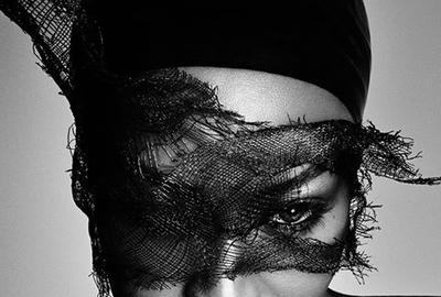 NAOMI CAMPBELL by Steven Meisel 