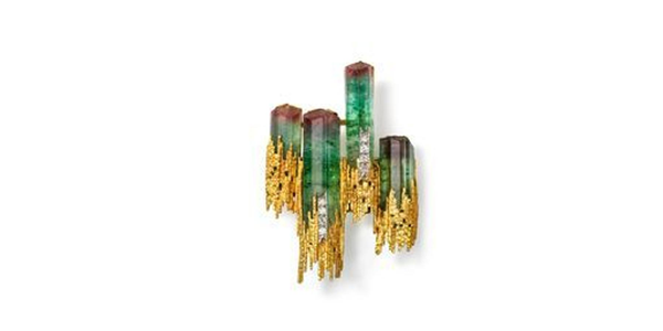 Andrew Grima (British, b.  Italy, 1921–2007), Brooch, 1969, gold, watermelon tourmaline, diamonds, Courtesy of the Cincinnati Art Museum, Collection of Kimberly Klosterman, Photography by Tony Walsh