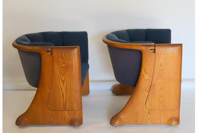 This pair of Wendell Castle chairs was designed for the newspaper giant, the Gannett Company, for use in its Rochester, N.Y., boardroom ($5/7,000).  