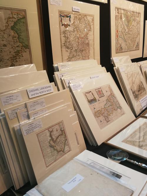 Antiquarian maps of the UK.