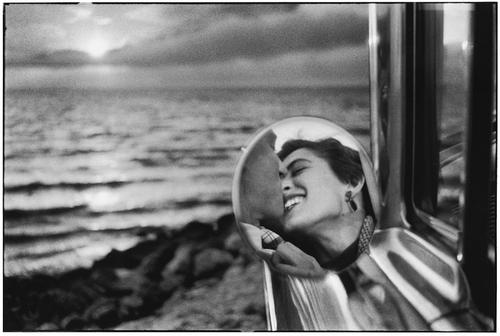 Elliott Erwitt, Santa Monica, California, 1955