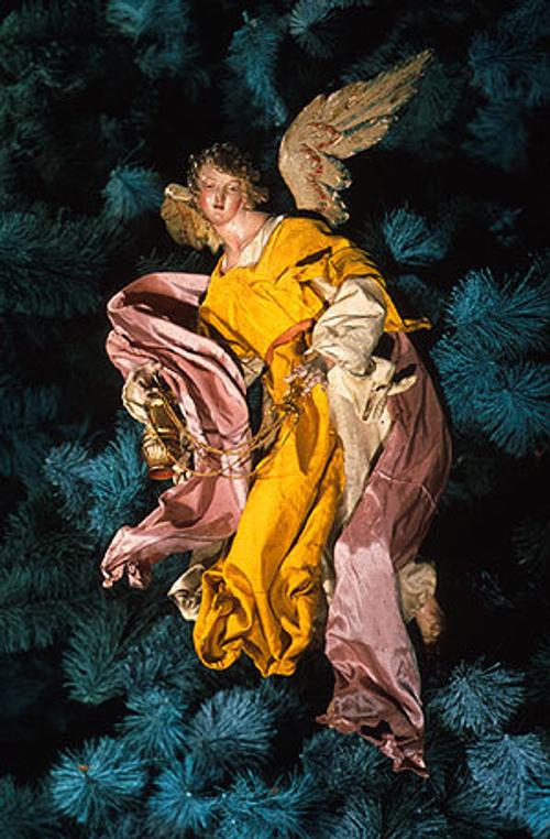  Angel, 18th century; Neapolitan Attributed to Giuseppe Sammartino (Italian, 1720–1793) The Metropolitan Museum of Art, New York Gift of Loretta Hines Howard, 1964 (64.164.42 a–c) 